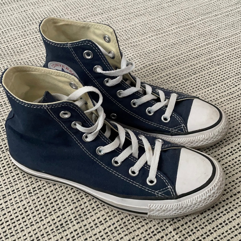 Navy high-top converse